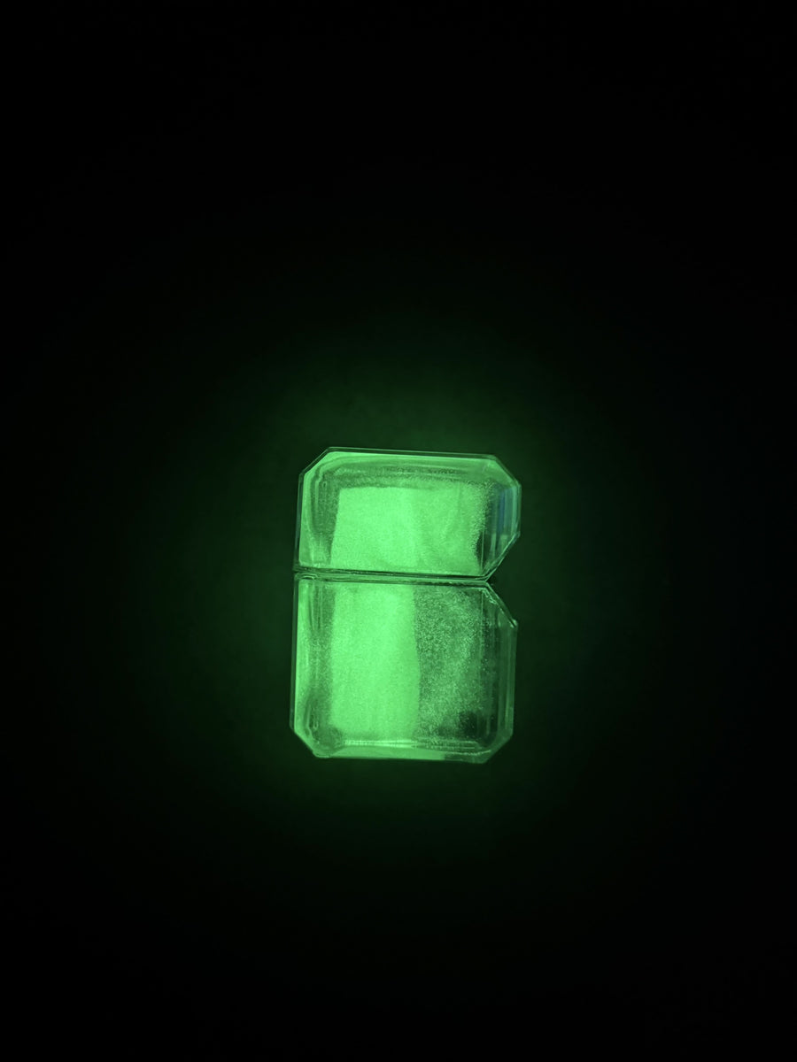 🌌💎Luminous Quicksand Lighter – Glow-in-the-Dark Novelty Lighter color option 1