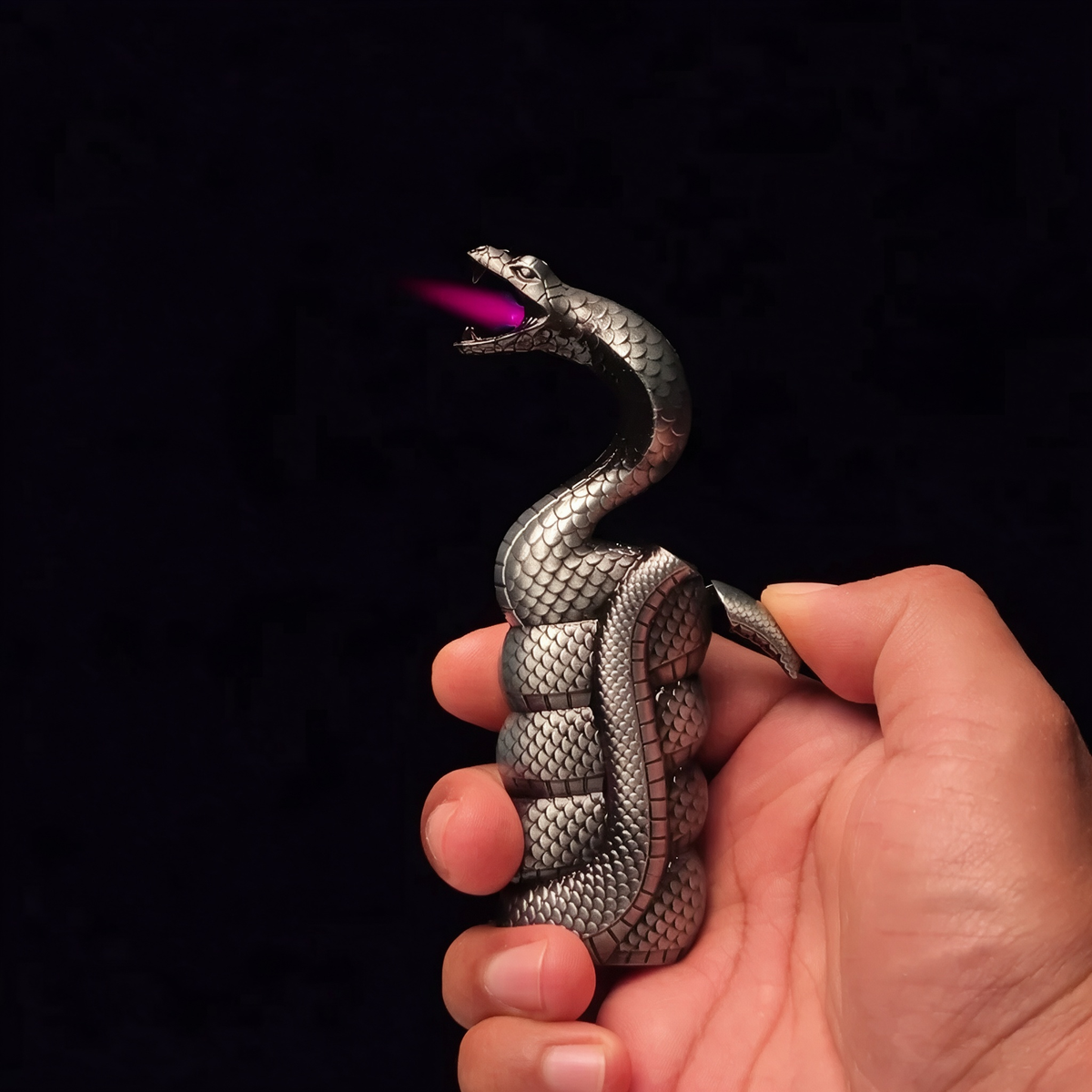 King Cobra Shaped Novelty Lighter – Collectible Design