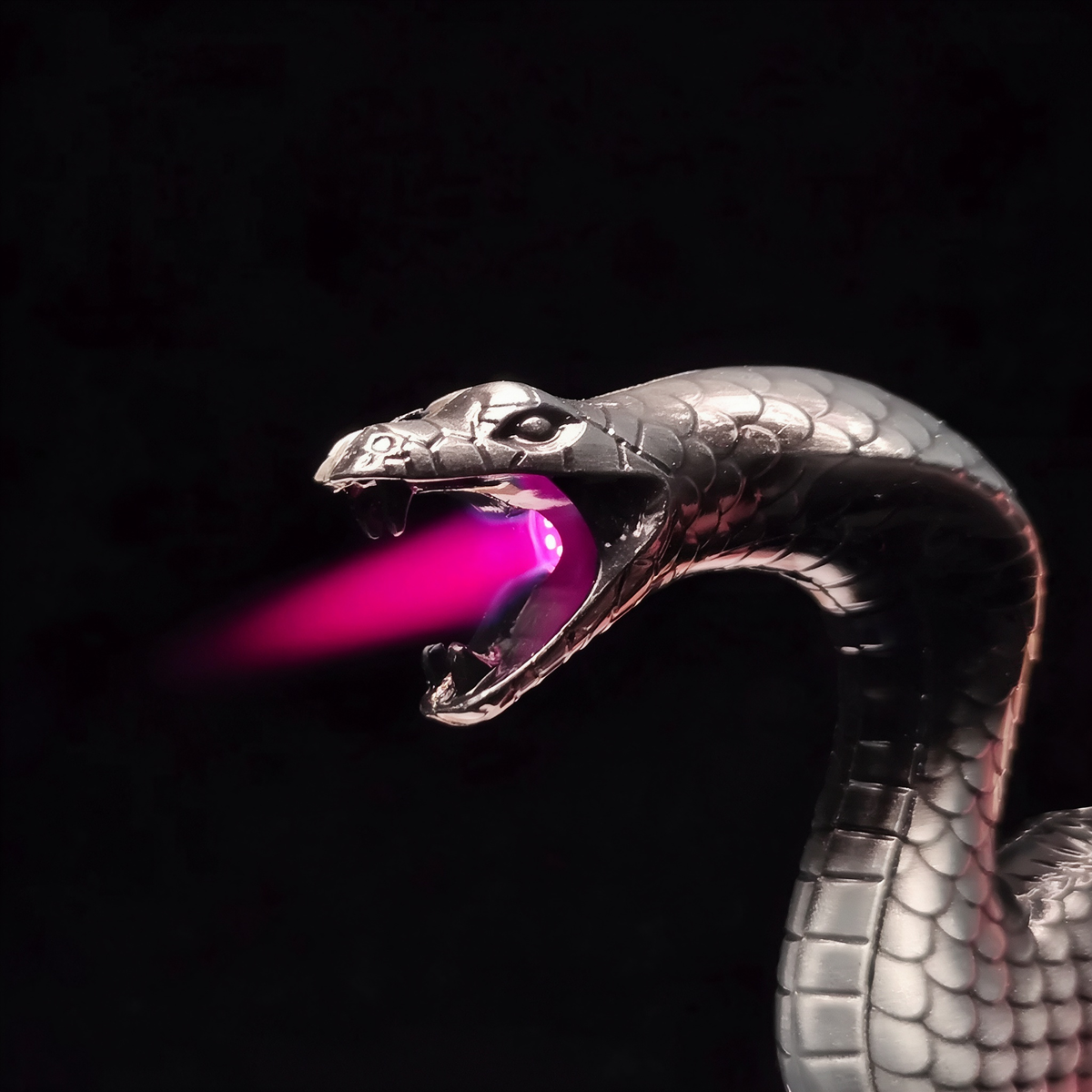 King Cobra Shaped Novelty Lighter – Collectible Design